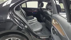 2023 Mercedes-Benz E-Class E220d 4MATIC Exclusive — фото 12
