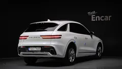 2024 Genesis GV70 2.5T Gasoline 2WD, белый — фото 2