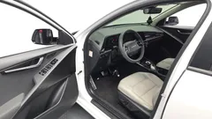 2022 Kia Niro Signature, белый — фото 10