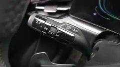 2022 Kia Niro Signature, белый — фото 17