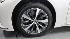 2022 Lexus LS 3.5 Supreme AWD, белый — фото 5