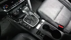 2023 Kia Seltos Gasoline 1.6 Turbo 2WD, белый — фото 9