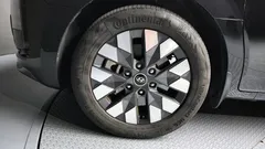 2023 Hyundai Staria Lounge 9-Seater — фото 5