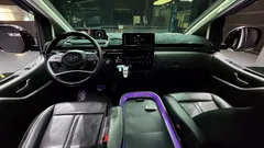 2023 Hyundai Staria Lounge 9-Seater — фото 7
