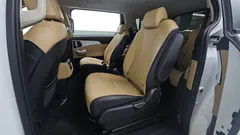 2022 Kia Carnival Diesel 9-Seater Prestige — фото 11
