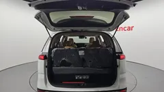 2022 Kia Carnival Diesel 9-Seater Prestige — фото 20