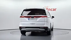 2023 Kia Carnival Diesel 9-Seater Prestige — фото 4