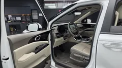 2023 Kia Carnival Diesel 9-Seater Prestige — фото 10