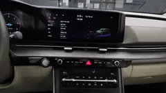 2023 Kia Carnival Diesel 9-Seater Prestige — фото 14