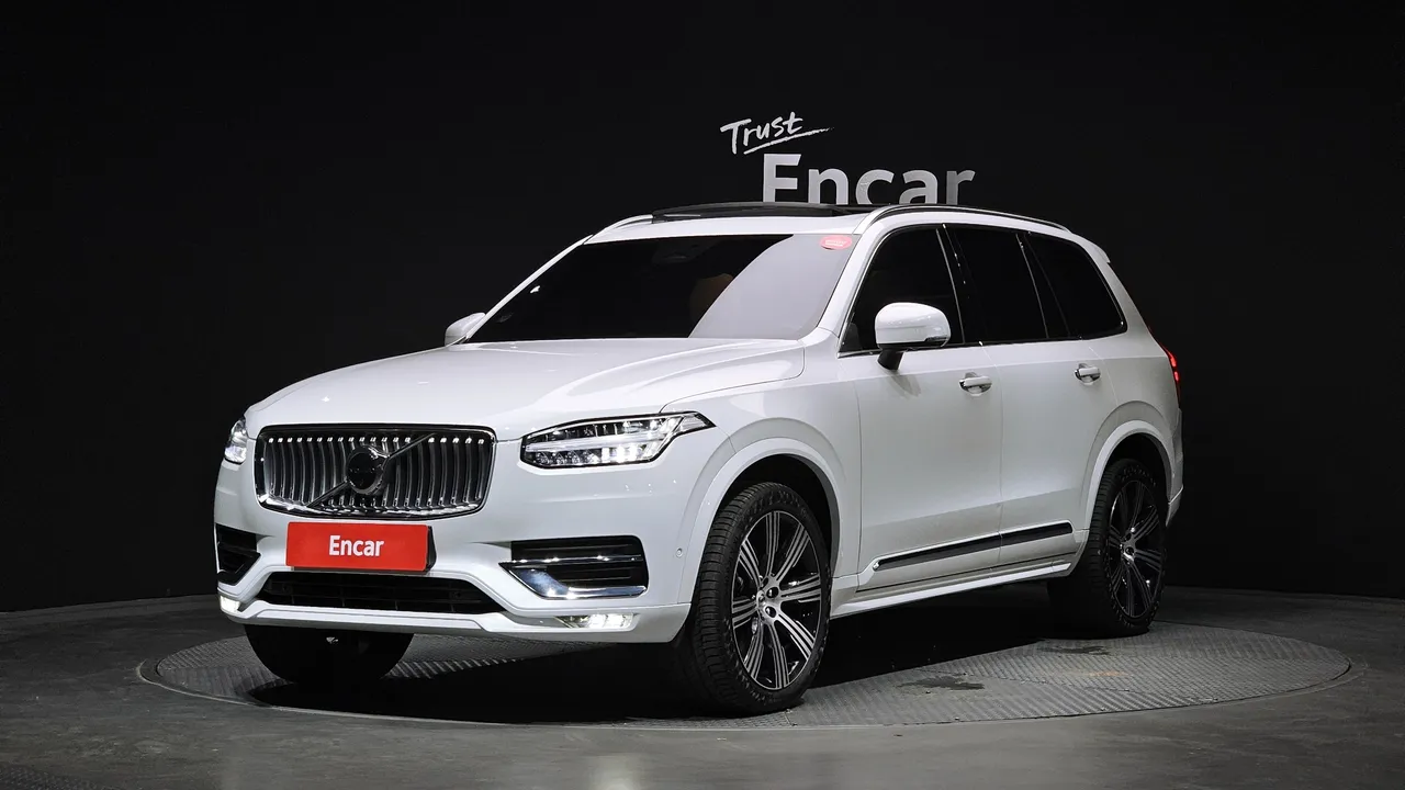 2023 Volvo XC90 B6 Ultimate Bright