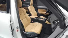 2023 Volvo XC90 B6 Ultimate Bright — фото 16