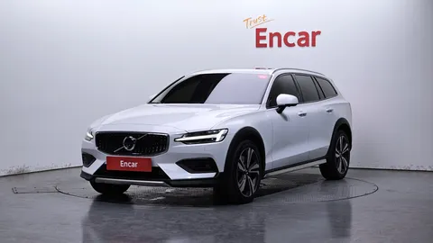 2021 Volvo V60 B5 Pro AWD