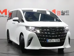 2024 Toyota Alphard 2.5 HEV Executive AWD, белый — фото 2
