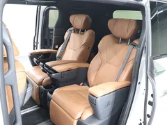 2024 Toyota Alphard 2.5 HEV Executive AWD, белый — фото 19