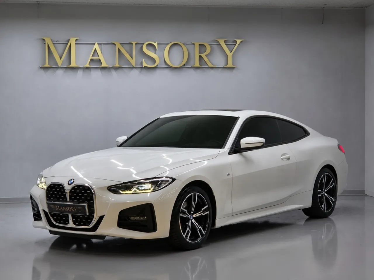 2022 BMW 4-Series 420i M Sport Coupe