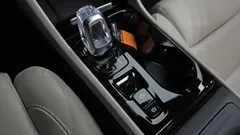 2023 Volvo XC40 B4 Ultimate Bright — фото 9