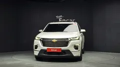 2022 ChevroletGMDaewoo Traverse 3.6 AWD Hi Country — фото 3