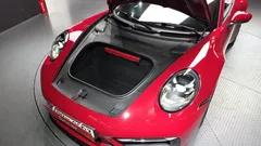 2022 Porsche 911 Carrera 4 GTS Cabriolet, красный — фото 6
