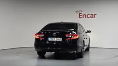 2021 Honda Accord 2.0 Hybrid Touring, чёрный — фото 4