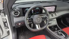2022 Mercedes-Benz E-Class E450 4MATIC Cabriolet — фото 13
