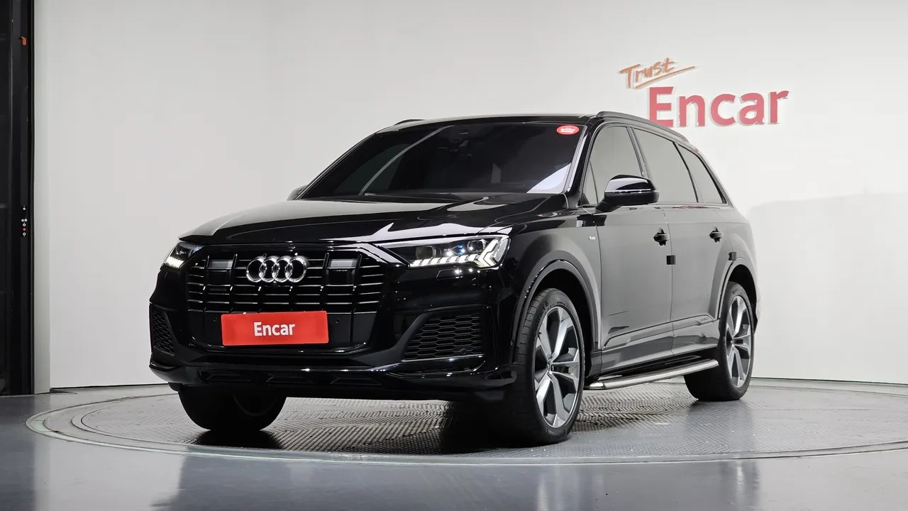 2023 Audi Q7 55 TFSI Quattro Premium