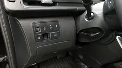 2022 Hyundai Staria 4WD Tourer 9-Seater — фото 15