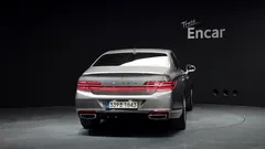 2021 Genesis G90 3.8 AWD, серебристый — фото 4