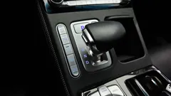 2021 Genesis G90 3.8 AWD, серебристый — фото 9
