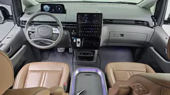 2022 Hyundai Staria Lounge 9-Seater — фото 7
