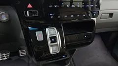 2022 Hyundai Staria Lounge 9-Seater — фото 9