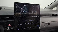 2022 Hyundai Staria Lounge 9-Seater — фото 14
