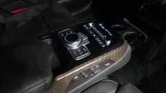 2021 Genesis G90 3.8 AWD, серый — фото 19