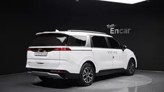 2022 Kia Carnival Diesel 9-Seater Prestige — фото 2