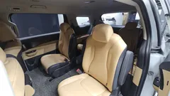 2022 Kia Carnival Diesel 9-Seater Prestige — фото 19