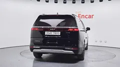 2023 Kia Carnival Diesel 9-Seater Prestige — фото 4