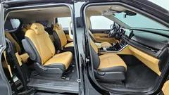 2023 Kia Carnival Diesel 9-Seater Prestige — фото 16
