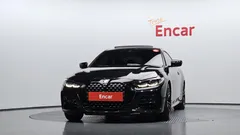 2022 BMW 4-Series 420i M Sport Coupe, чёрный — фото 3