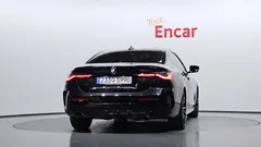 2022 BMW 4-Series 420i M Sport Coupe, чёрный — фото 4