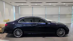 2022 Mercedes-Benz E-Class E350 4MATIC AMG Line — фото 4