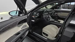 2023 Audi A8 55 TFSI Quattro Premium LWB, чёрный — фото 10