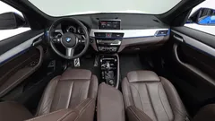 2021 BMW X1 xDrive 20i M Sport, синий — фото 7