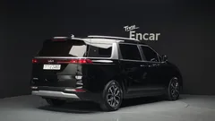 2023 Kia Carnival Diesel 11-Seater Prestige — фото 2