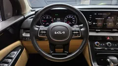 2023 Kia Carnival Diesel 11-Seater Prestige — фото 13