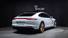 2022 Porsche Panamera 2.9 AWD — фото 2
