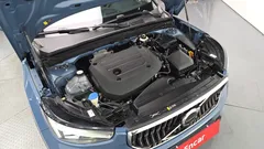 2023 Volvo XC40 B4 Ultimate Bright — фото 6