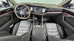 2021 Volkswagen Touareg 3.0 TDI Prestige, чёрный — фото 7