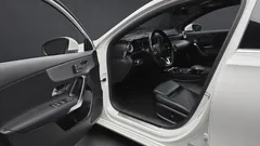 2023 Mercedes-Benz A-Class A220 Hatchback, белый — фото 10