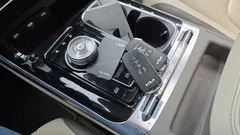 2023 Kia Canival 7-Seater Signature, белый — фото 9