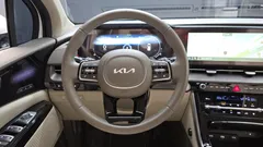2023 Kia Canival 7-Seater Signature, белый — фото 12