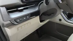 2023 Kia Canival 7-Seater Signature, белый — фото 15